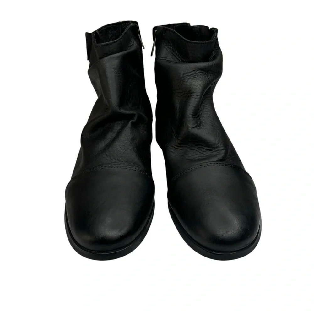 New Black Leather Ankle Boots Side Zipper Ruching 2” Block Heel Size 41 US Sz 10